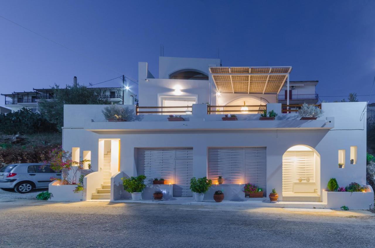 Votsi  Aegean Suites מראה חיצוני תמונה