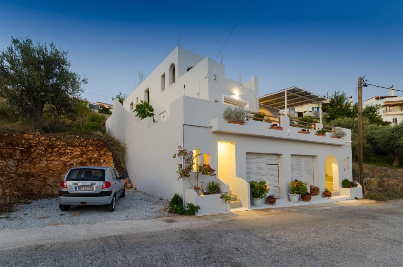 Votsi  Aegean Suites מראה חיצוני תמונה