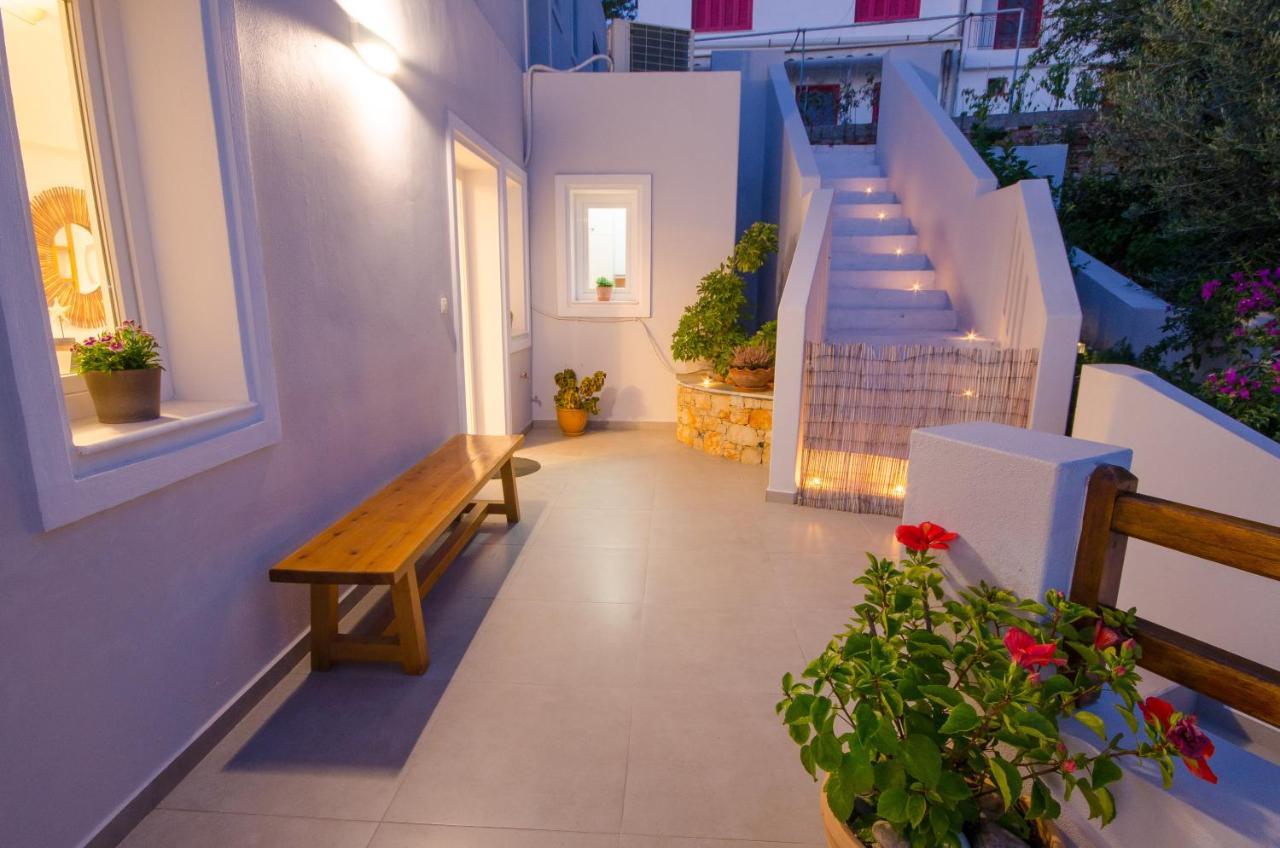 Votsi  Aegean Suites מראה חיצוני תמונה