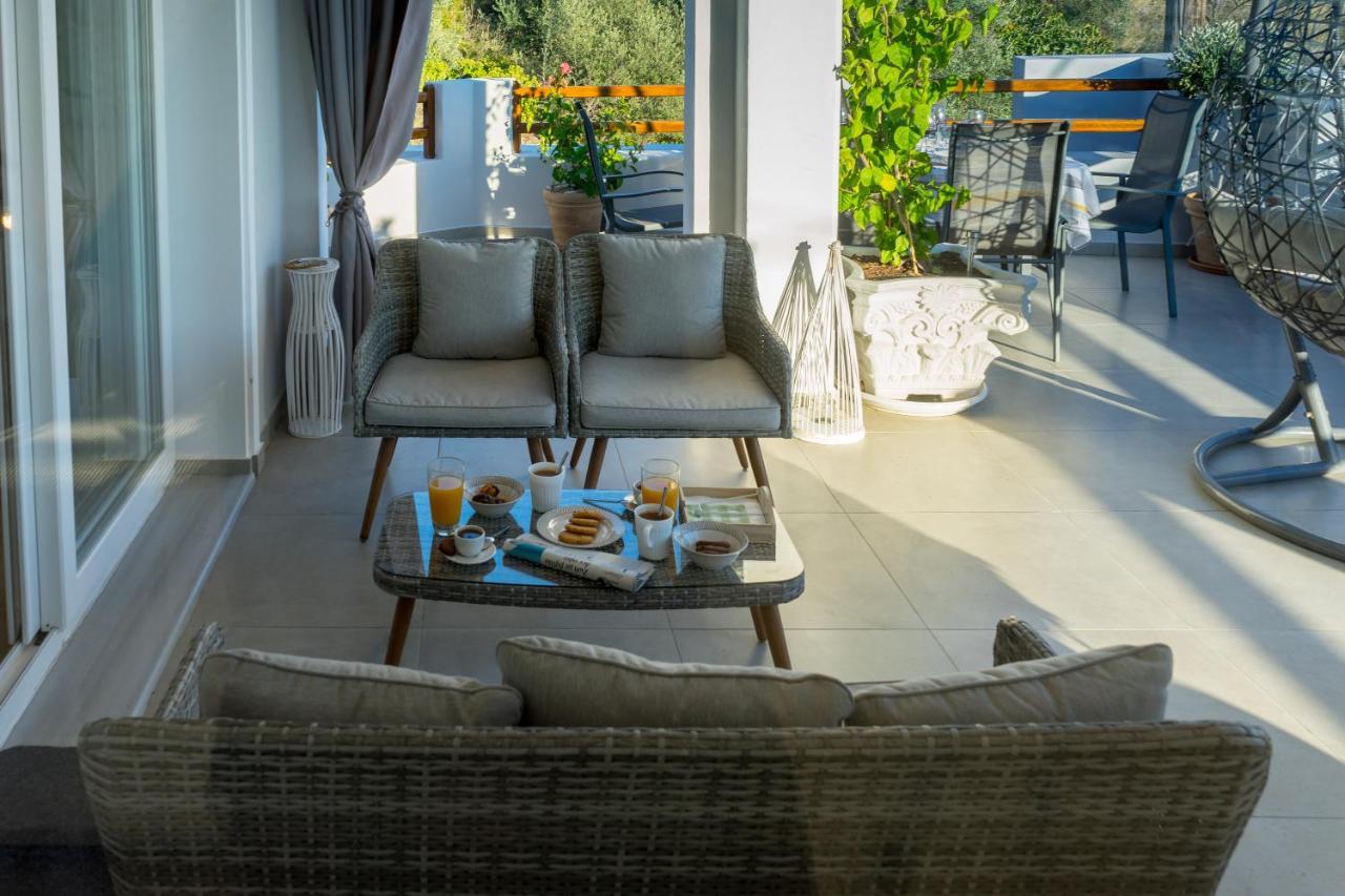 Votsi  Aegean Suites מראה חיצוני תמונה
