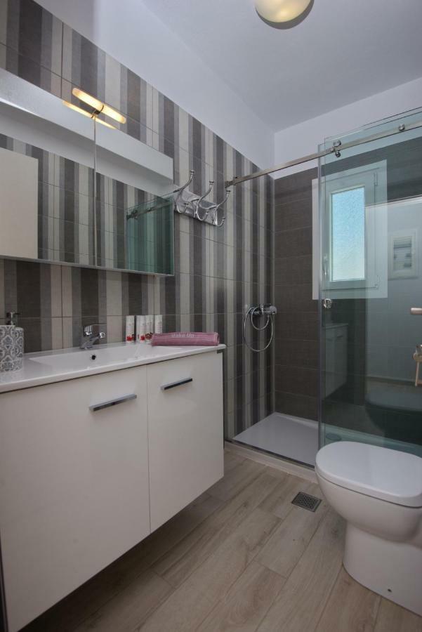 Votsi  Aegean Suites מראה חיצוני תמונה