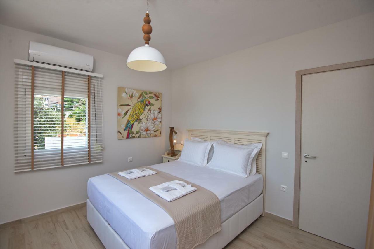 Votsi  Aegean Suites מראה חיצוני תמונה